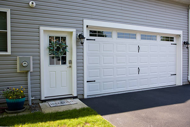 24/7 Emergency Garage Door Panel Replacement experts in Turley, OK